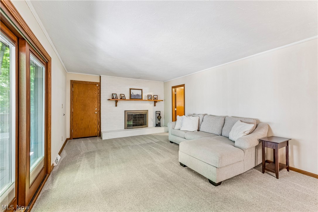 865 Old Spring Road Akron, OH 44321 - Photo 22 of 46
