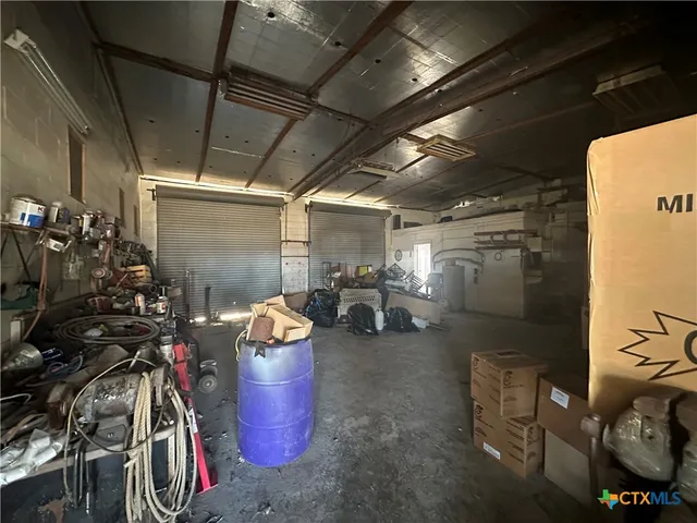 $475,000 | 9796 U.S. Highway 190, Rogers, TX 76569