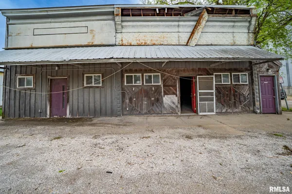 $44,900 | 100 South Main Street, Forest City, IL 61532