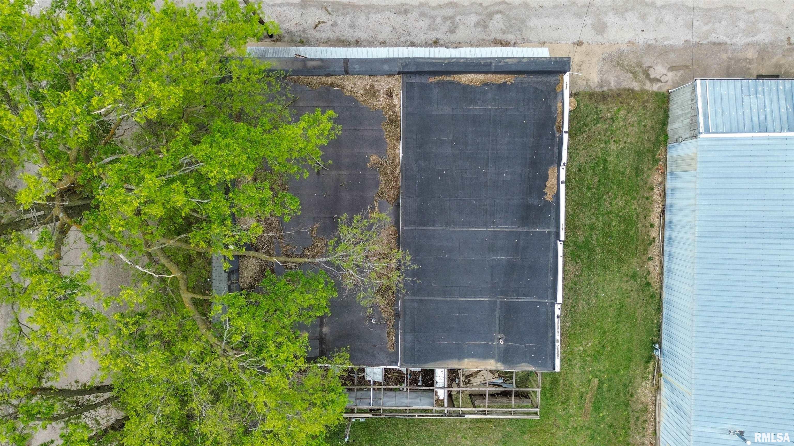 100 South Main Street Forest City, IL 61532 - Photo 22 of 27