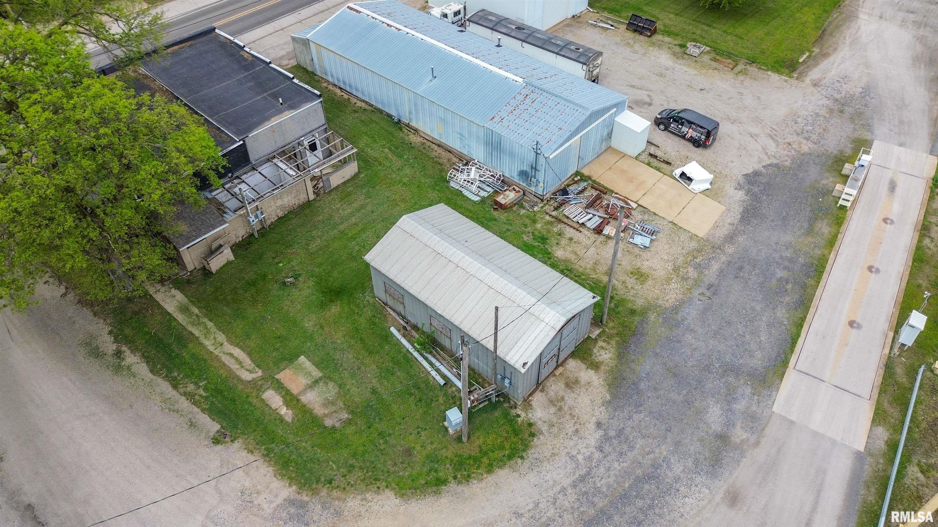 100 South Main Street Forest City, IL 61532 - Photo 23 of 27