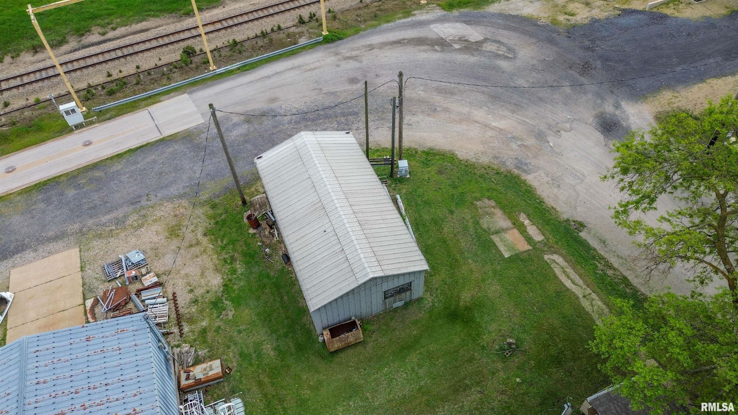 100 South Main Street Forest City, IL 61532 - Photo 25 of 27