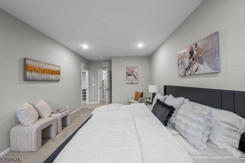 4 Sadie Circle, Unit 4204 Union, NJ 07083 - Photo 19 of 50