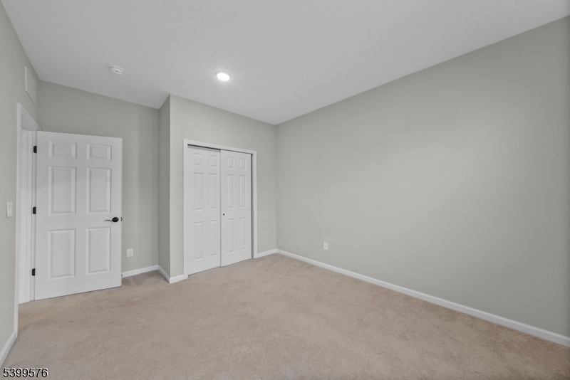 4 Sadie Circle, Unit 4204 Union, NJ 07083 - Photo 23 of 50