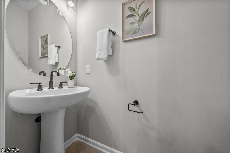 4 Sadie Circle, Unit 4204 Union, NJ 07083 - Photo 25 of 50