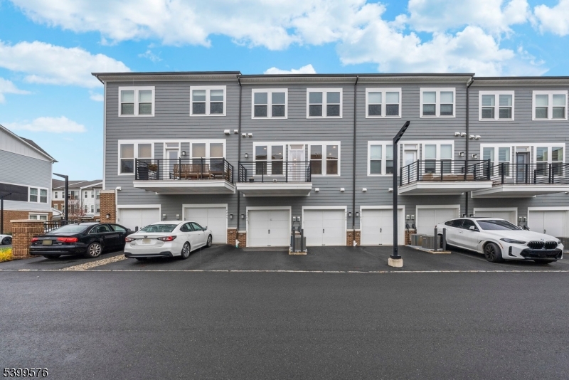 4 Sadie Circle, Unit 4204 Union, NJ 07083 - Photo 33 of 50