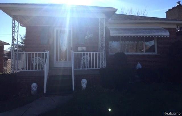 18400 Stephens Eastpointe, MI 48021 - Photo 2 of 26