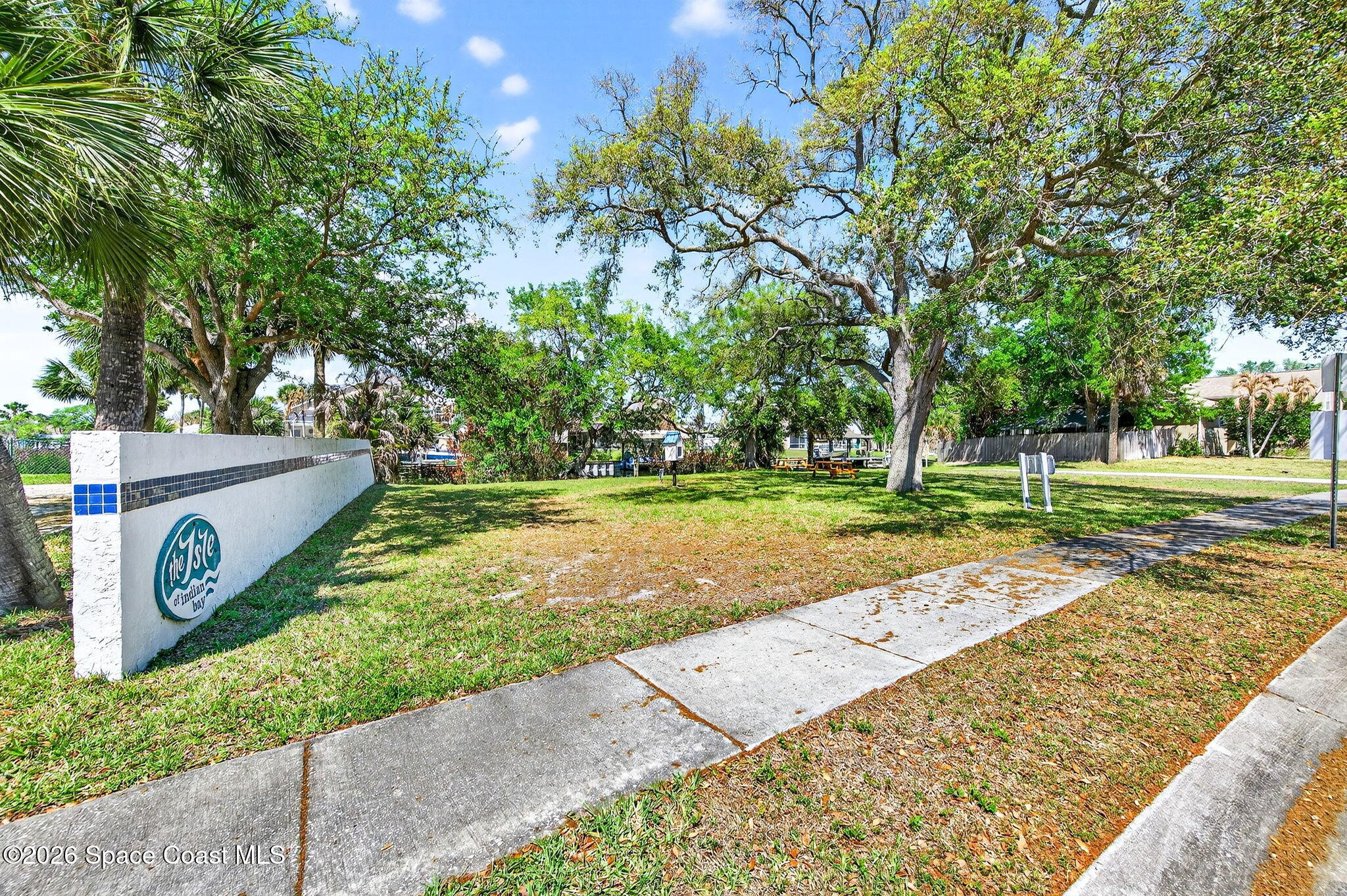 440 Mohawk Trail Merritt Island, FL 32953 - Photo 63 of 86 a view of a park with large trees