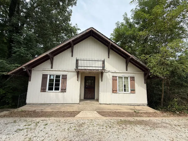 $129,900 | 11985 Highway 243, Cloverdale, IN 46120