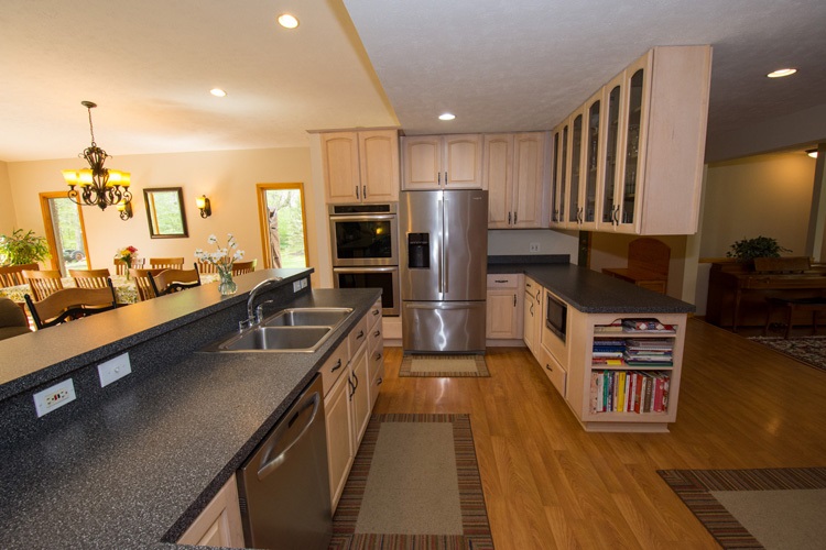 3515 Locust Road South Bend, IN 46614 - Photo 12 of 36 Gallery Image 12