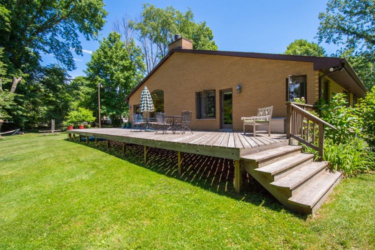 3515 Locust Road South Bend, IN 46614 - Photo 26 of 36 Gallery Image 26