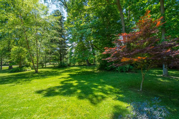 3515 Locust Road South Bend, IN 46614 - Photo 35 of 36 Gallery Image 35