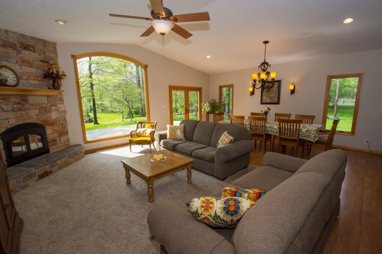 3515 Locust Road South Bend, IN 46614 - Photo 5 of 36 Gallery Image 5