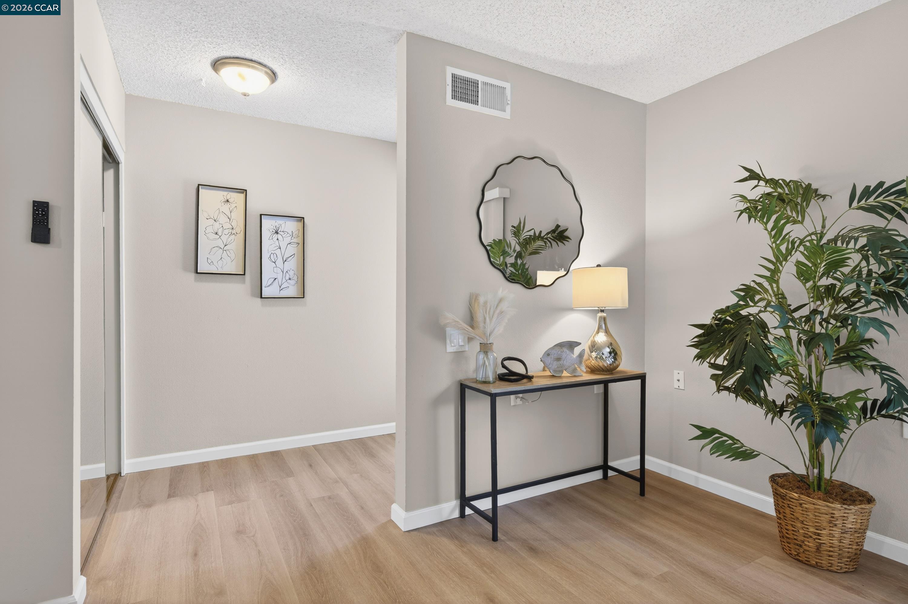 1109 Golden Rain Road, Unit 4 Walnut Creek, CA 94595 - Photo 12 of 59