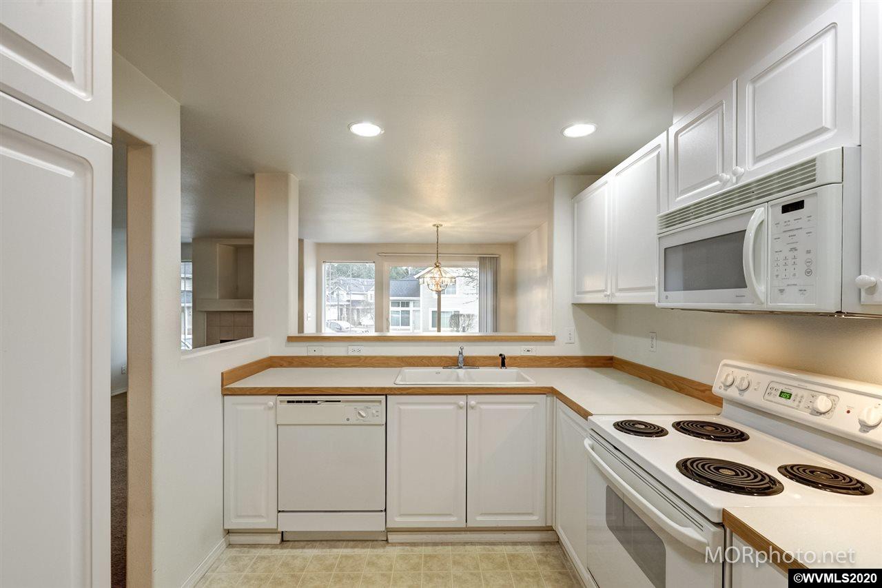 16187 Southwest Audubon Street Beaverton, OR 97003 - Photo 11 of 28