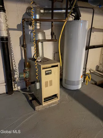 $378,800 | 17 Winthrop Avenue, Albany, NY 12203