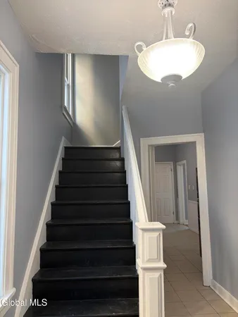 $365,000 | 17 Winthrop Avenue, Albany, NY 12203