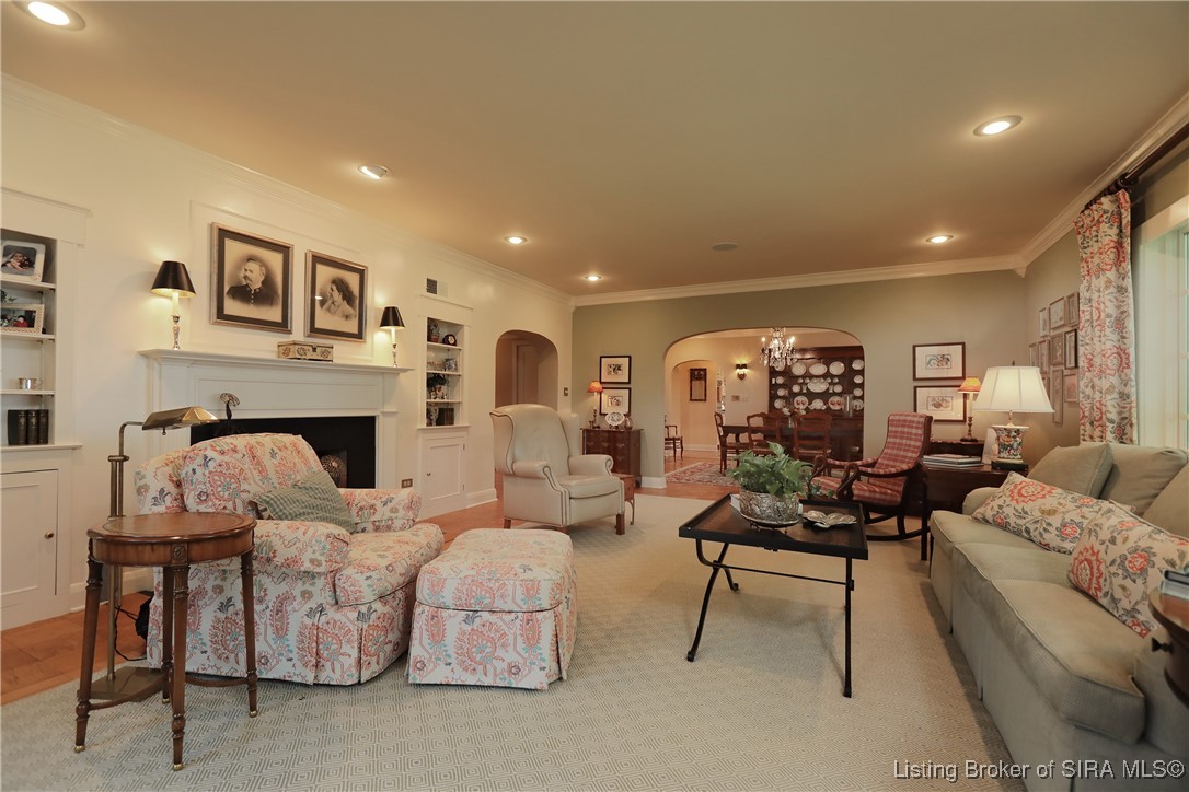 2358 Spickert Knob Road Floyds Knobs, IN 47119 - Photo 12 of 99