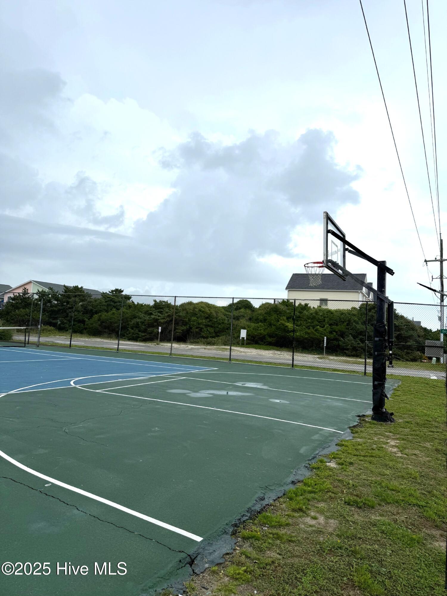 2210 New River Inlet Road, Unit 357 North Topsail Beach, NC 28460 - Photo 22 of 25 Basketball Court