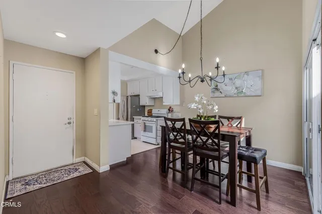 $585,000 | 416 Harbor Lights Lane, Port Hueneme, CA 93041