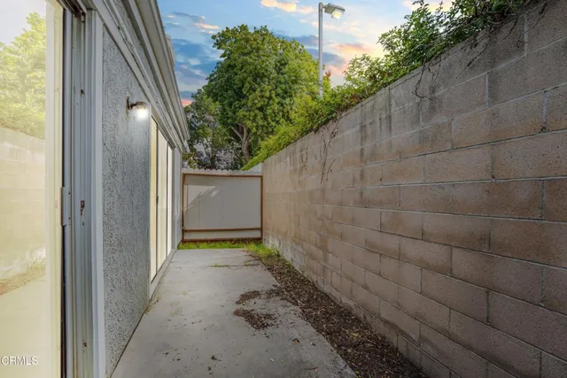 $585,000 | 416 Harbor Lights Lane, Port Hueneme, CA 93041