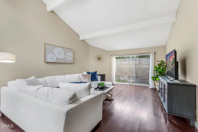 $585,000 | 416 Harbor Lights Lane, Port Hueneme, CA 93041