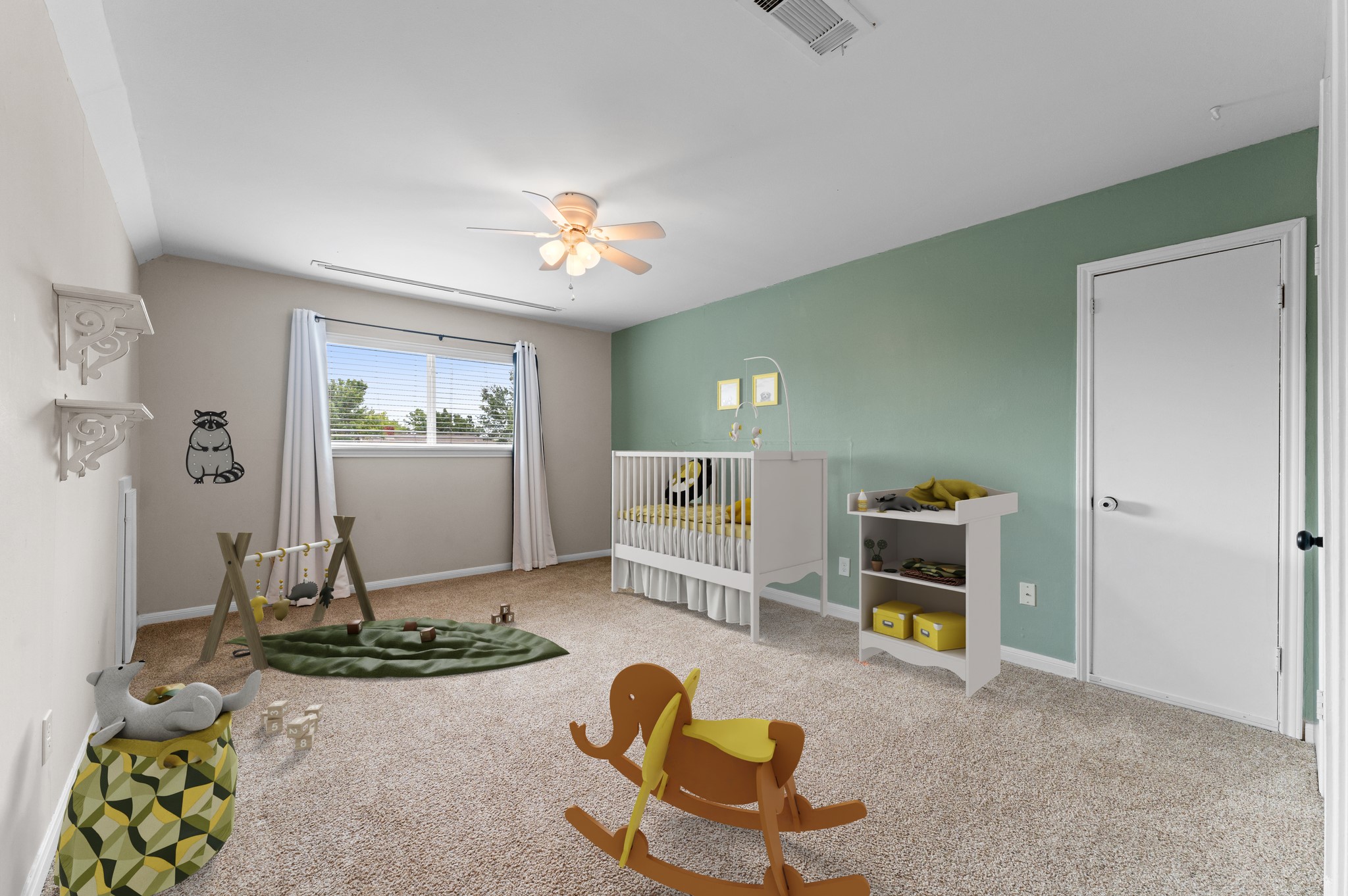 9407 Brooding Oak Circle Houston, TX 77096 - Photo 22 of 43 a living room with furniture