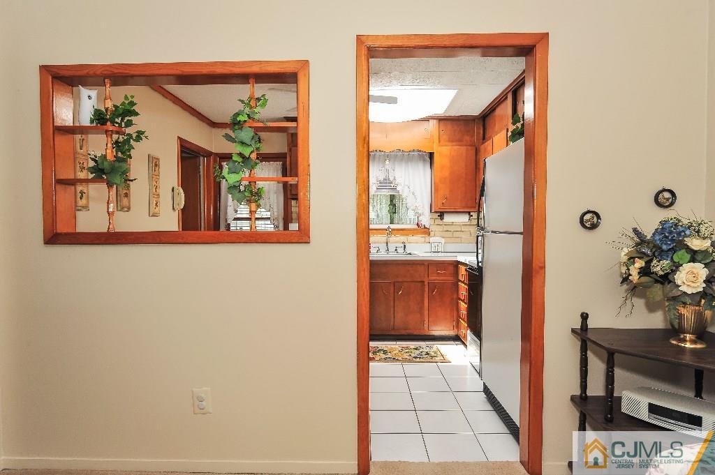 20 Roger Road Edison, NJ 08817 - Photo 8 of 25