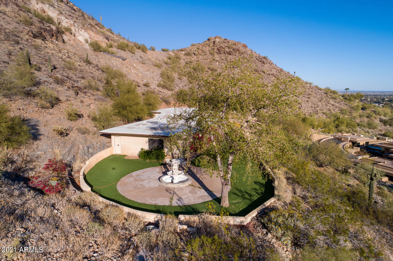 7040 North Invergordon Road Paradise Valley, AZ 85253 - Photo 13 of 31 13