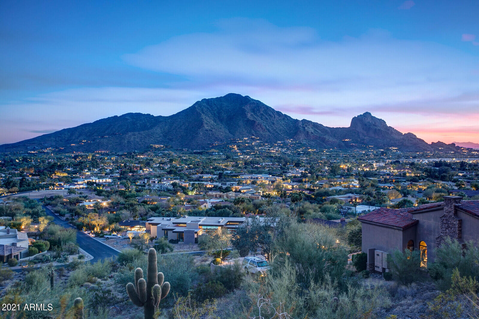 7040 North Invergordon Road Paradise Valley, AZ 85253 - Photo 2 of 31 25