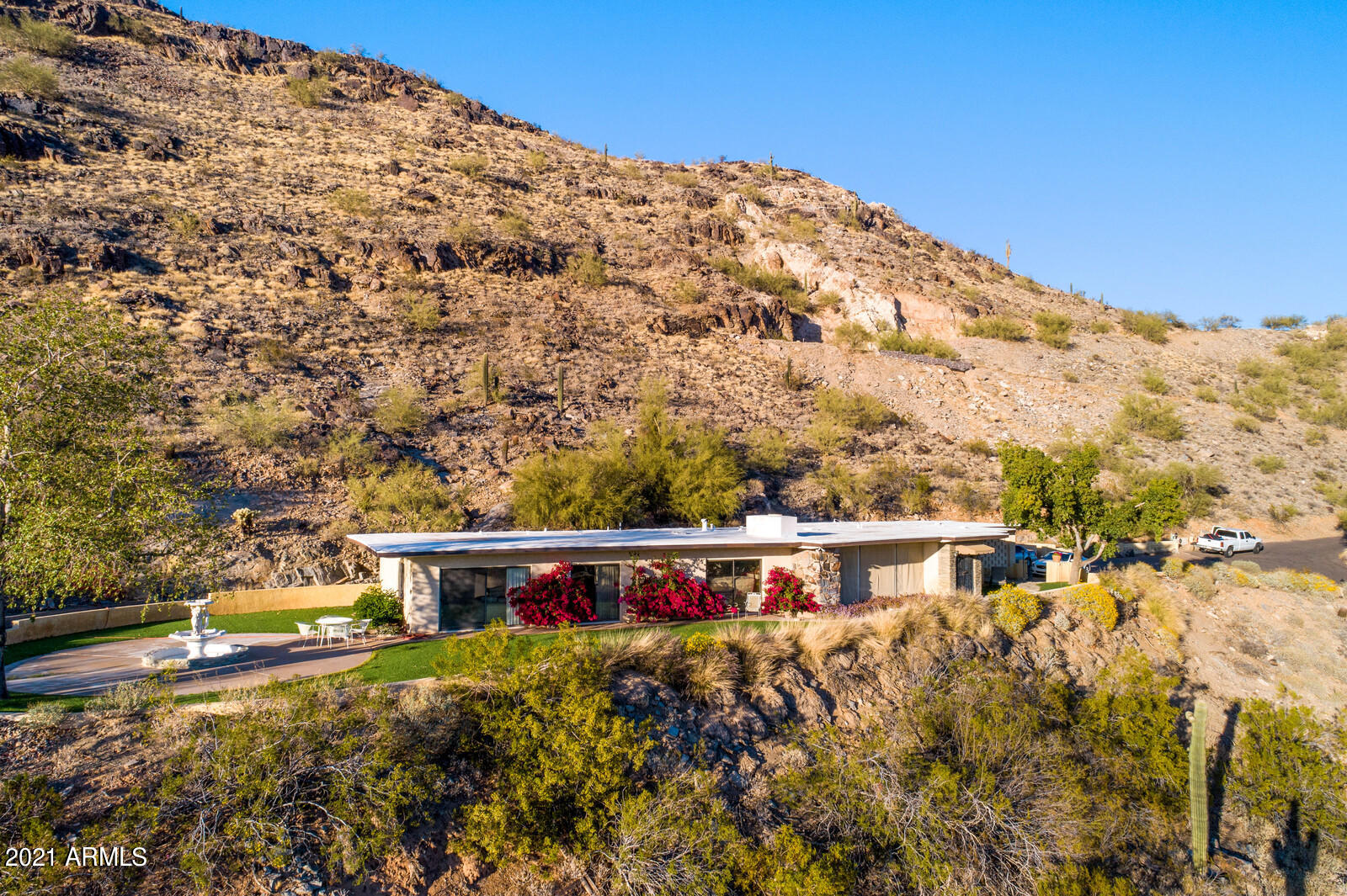 7040 North Invergordon Road Paradise Valley, AZ 85253 - Photo 5 of 31 3