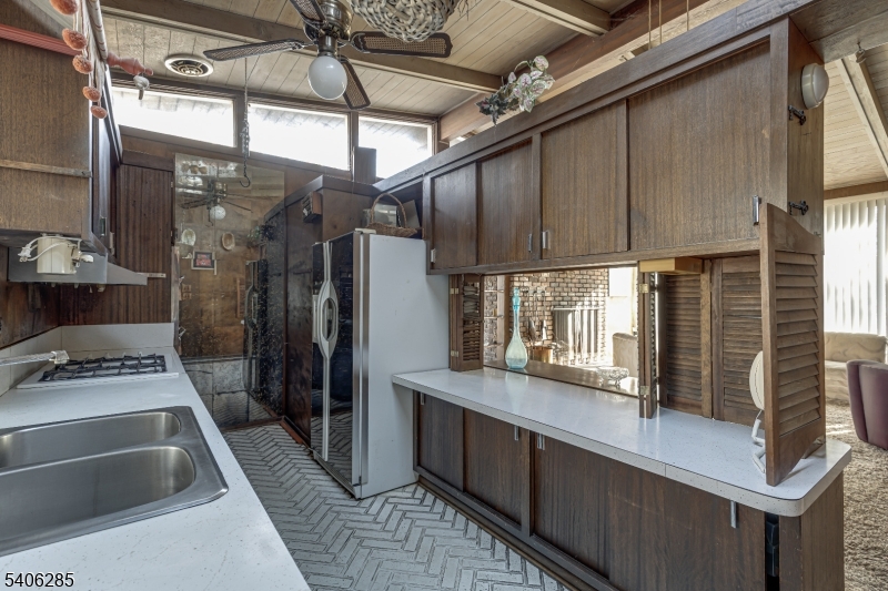 108 North Glenwood Road Fanwood, NJ 07023 - Photo 7 of 19