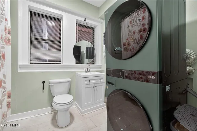 $125,000 | 129 Green Street, Unit 1, Albany, NY 12202