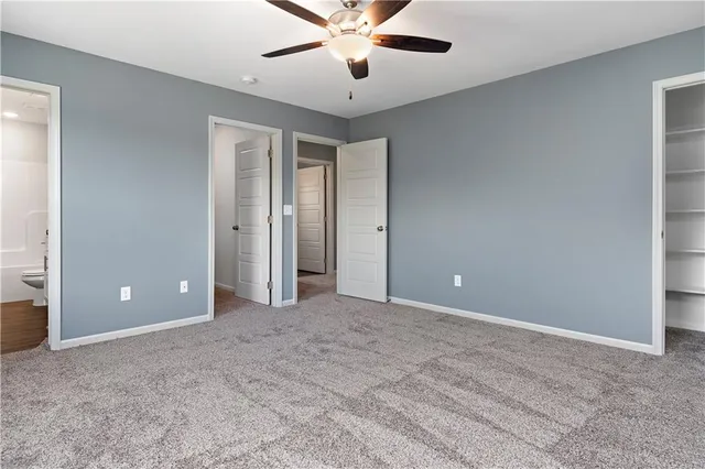 $392,000 | 11222 North Oak Trafficway, Kansas City, MO 64155