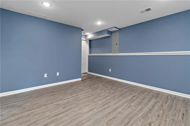 $392,000 | 11222 North Oak Trafficway, Kansas City, MO 64155