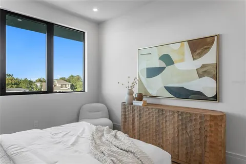 $9,800,000 | 1075 31st Terrace Northeast, St. Petersburg, FL 33704