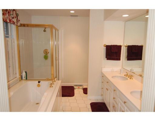 61 Dover Road Longmeadow, MA 01106 - Photo 18 of 30 Gallery Image 18