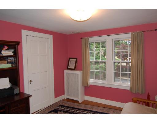 61 Dover Road Longmeadow, MA 01106 - Photo 21 of 30 Gallery Image 21