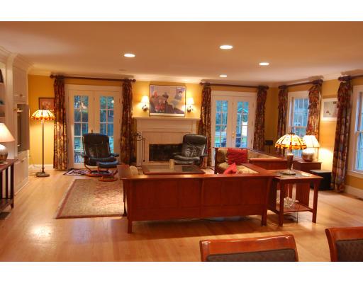61 Dover Road Longmeadow, MA 01106 - Photo 10 of 30 Gallery Image 10