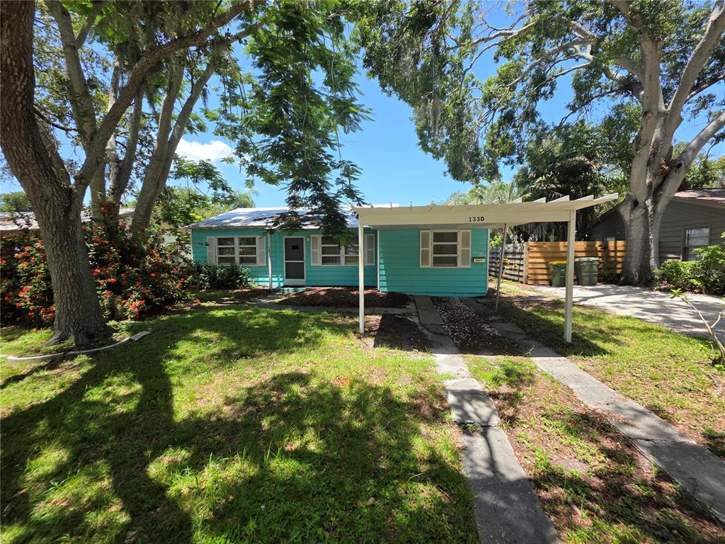1330 Rhodes Avenue Sarasota, FL 34239 - Photo 1 of 24 Gallery Image 1