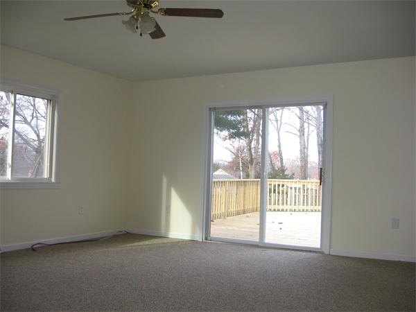 108 Feltham Road Springfield, MA 01118 - Photo 6 of 17 Gallery Image 6