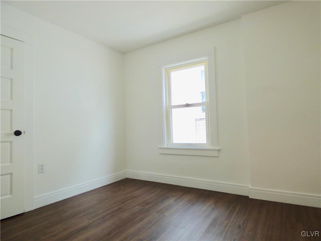 722 Hawthorne Road Bethlehem, PA 18018 - Photo 16 of 18 Gallery Image 16