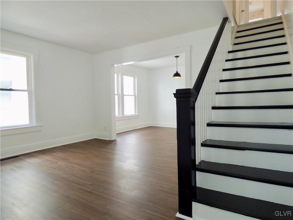 722 Hawthorne Road Bethlehem, PA 18018 - Photo 4 of 18 Gallery Image 4