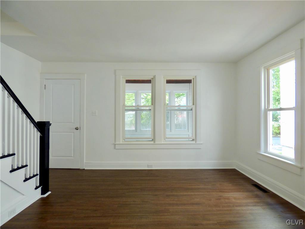 722 Hawthorne Road Bethlehem, PA 18018 - Photo 6 of 18 Gallery Image 6