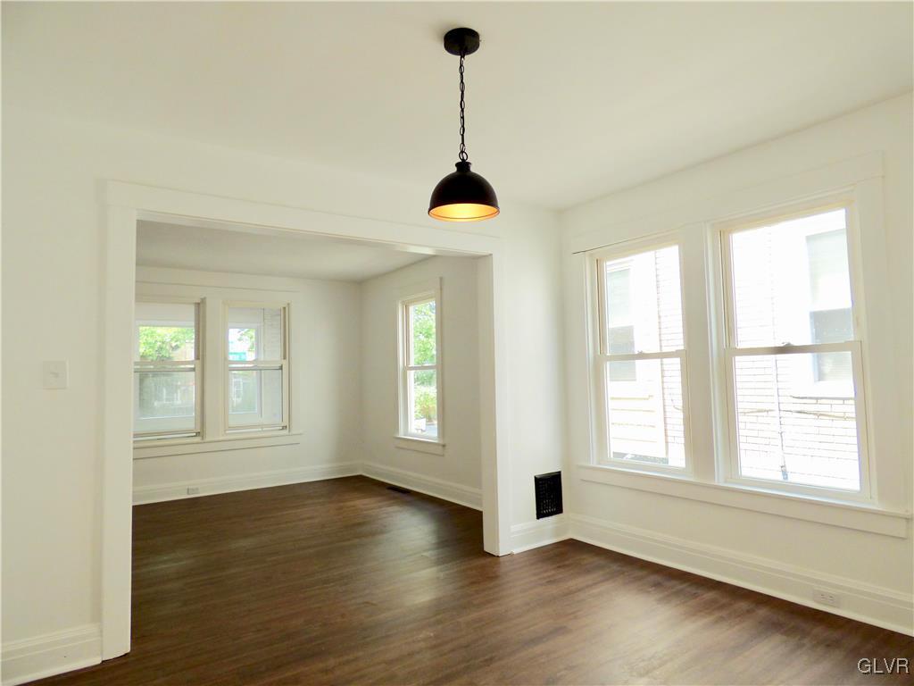 722 Hawthorne Road Bethlehem, PA 18018 - Photo 8 of 18 Gallery Image 8
