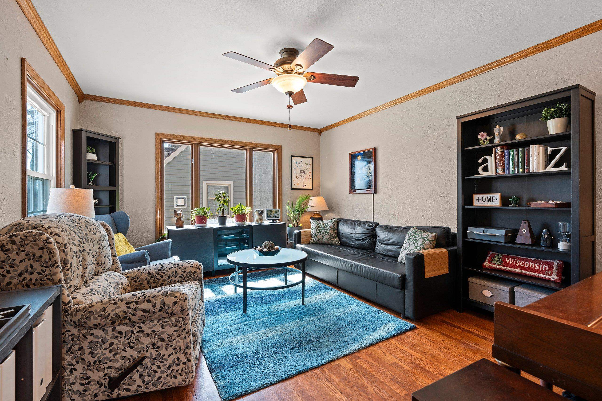 1729 North Harriman Street Appleton, WI 54911 - Photo 5 of 67