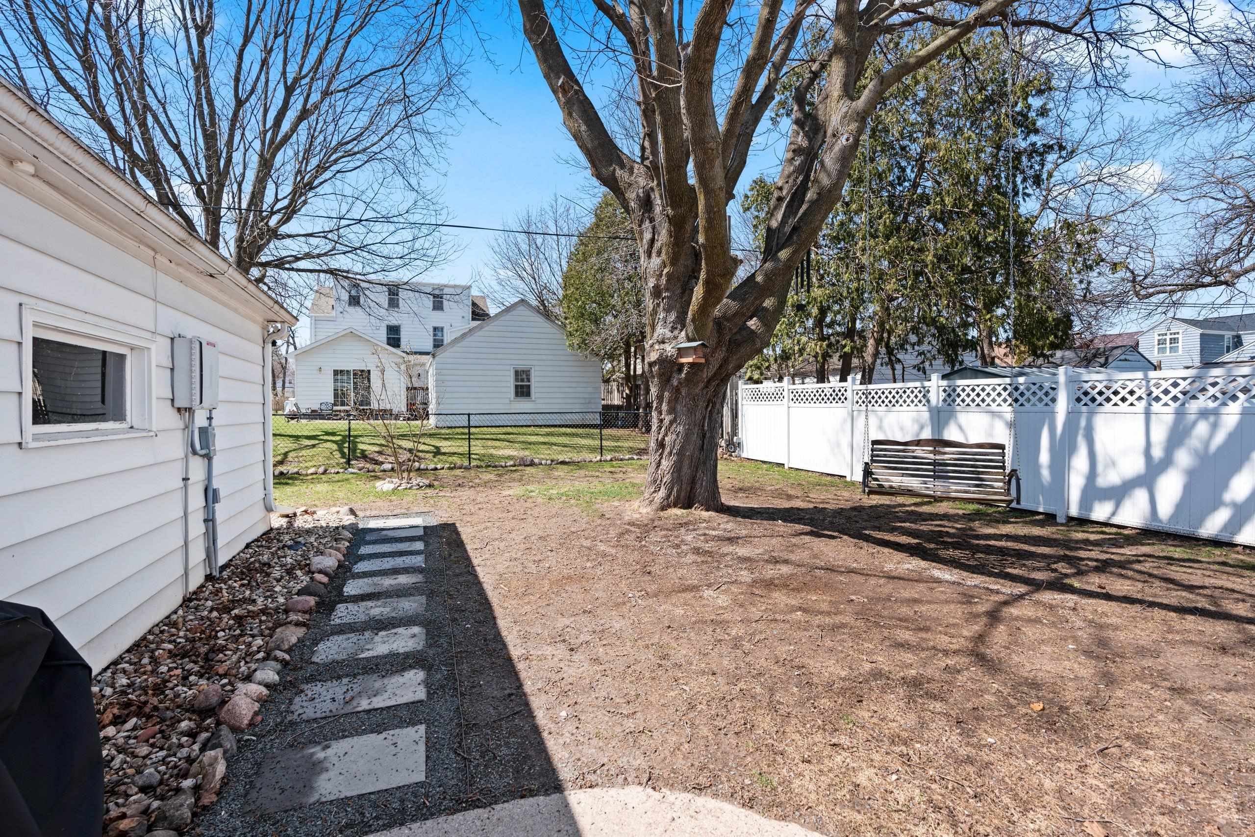 1729 North Harriman Street Appleton, WI 54911 - Photo 56 of 67