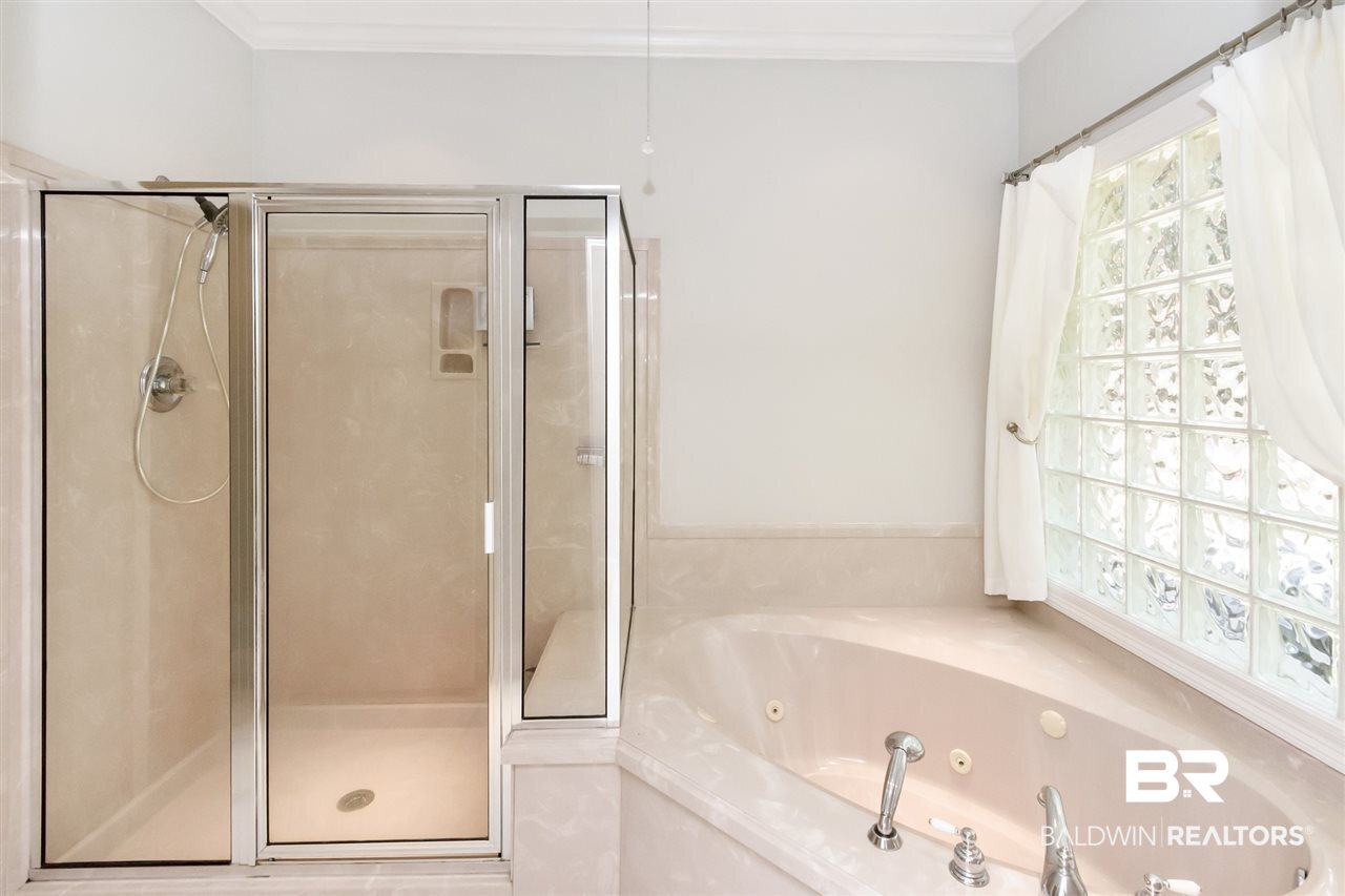 369 Gaines Avenue Mobile, AL 36609 - Photo 28 of 48
