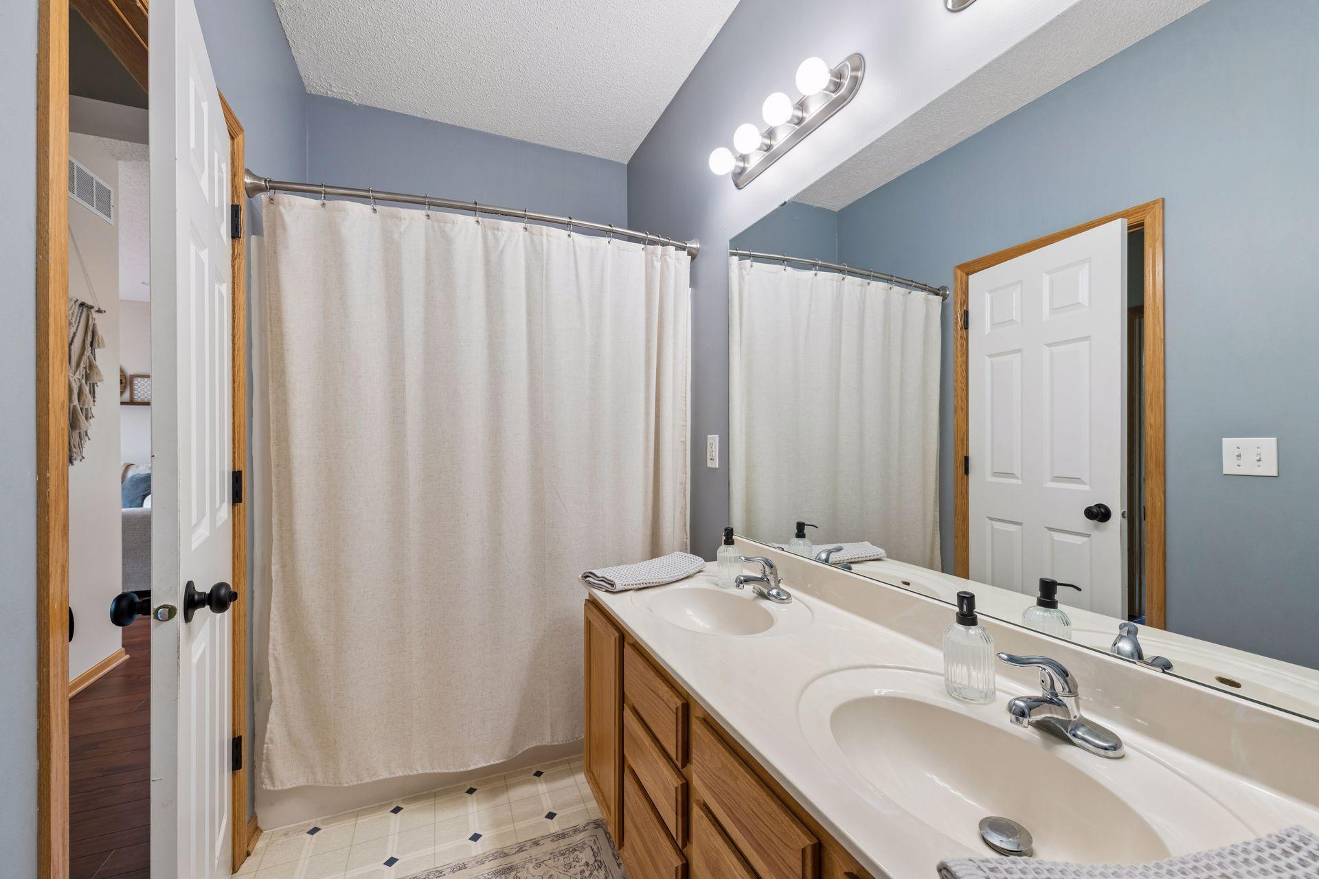 2229 Grimm Road Chaska, MN 55318 - Photo 23 of 39
