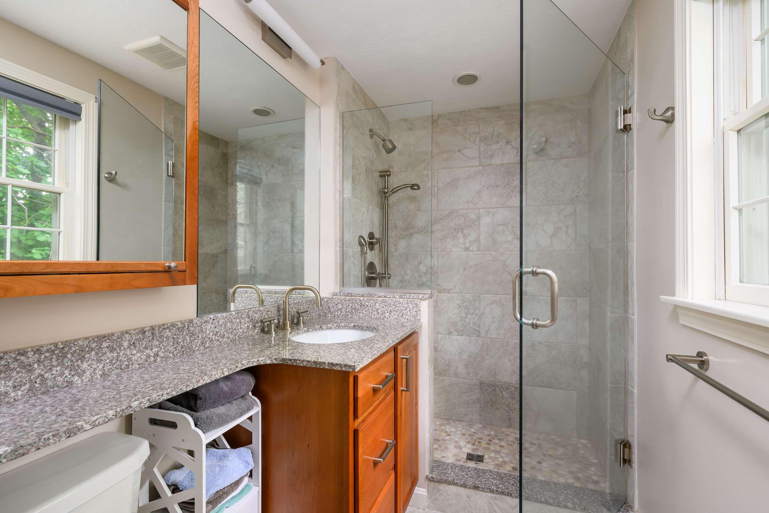 1 Ocean Meadows, Unit 35 Ogunquit, ME 03907 - Photo 15 of 25 Bathroom Primary